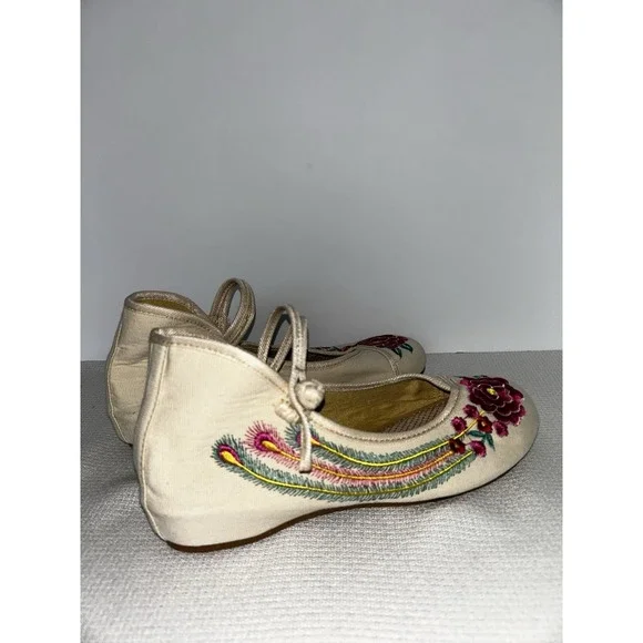 Cinak Cute Embroidered Mary Jane Textile Denim Comfort Beige Size 42. NWOB - Picture 5 of 11